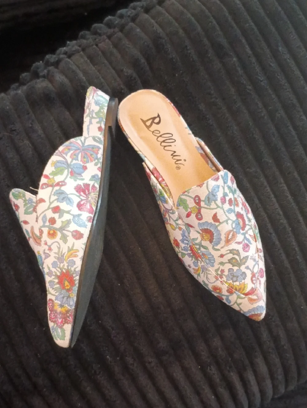 Bellini Floral Pointed-Toe Mules in Multicolor - Picture 2 of 3